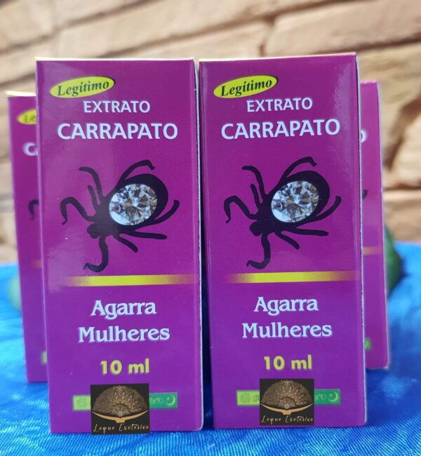 Extrato De Carrapato agarra mulher