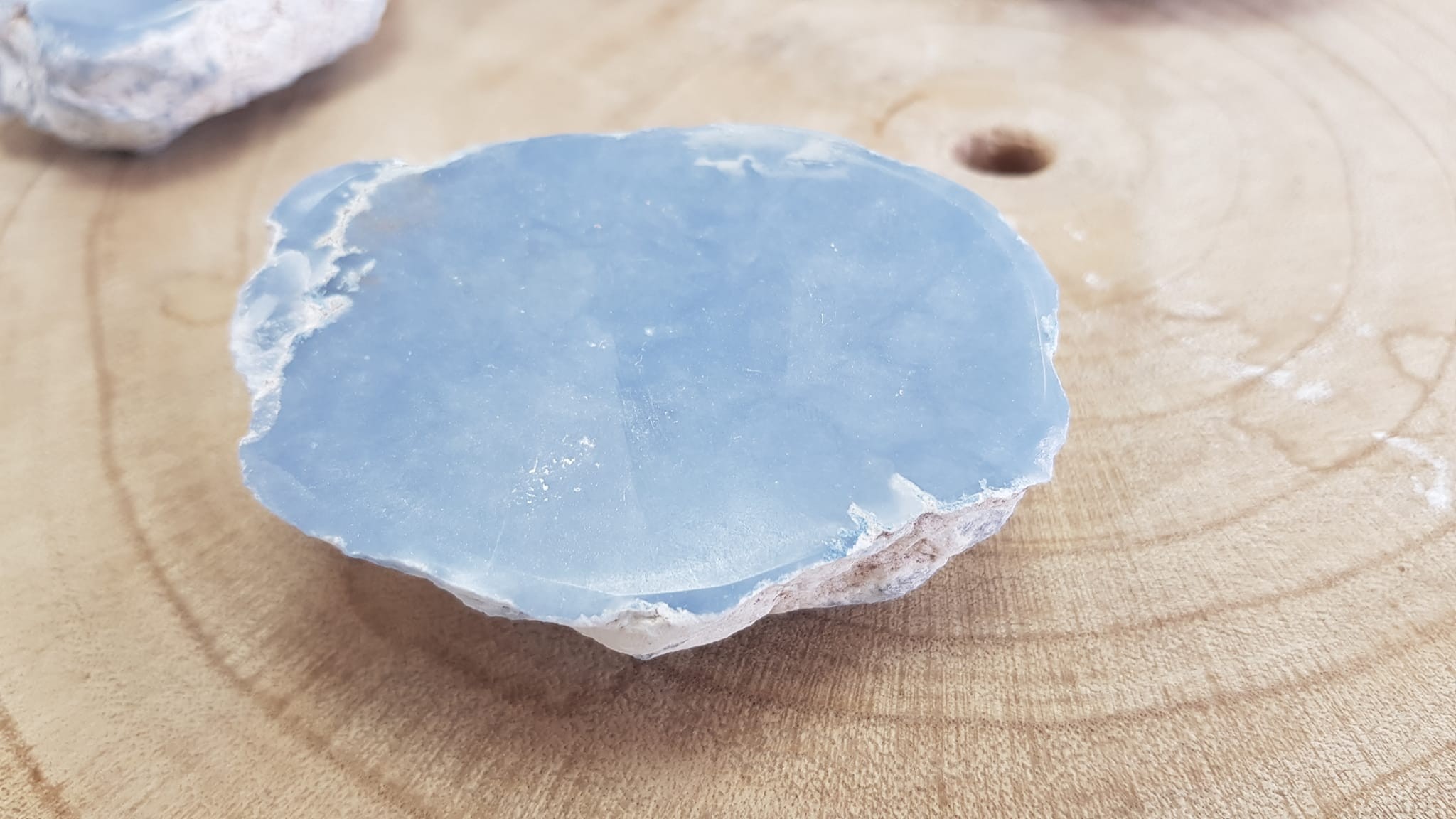 Angelita cortada e polida 150 a 250gr