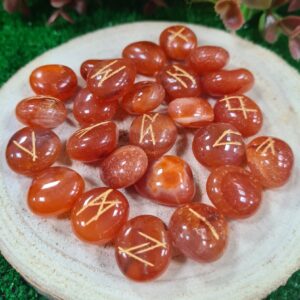 Runas cornalina 24pc