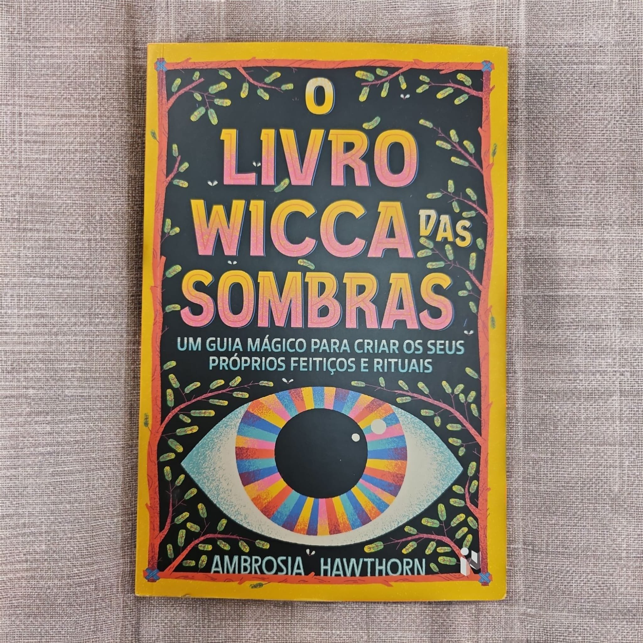 O livro Wicca Dad Sombras
