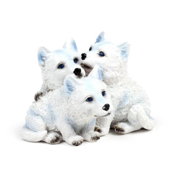 Trio de Filhotes de Lobo