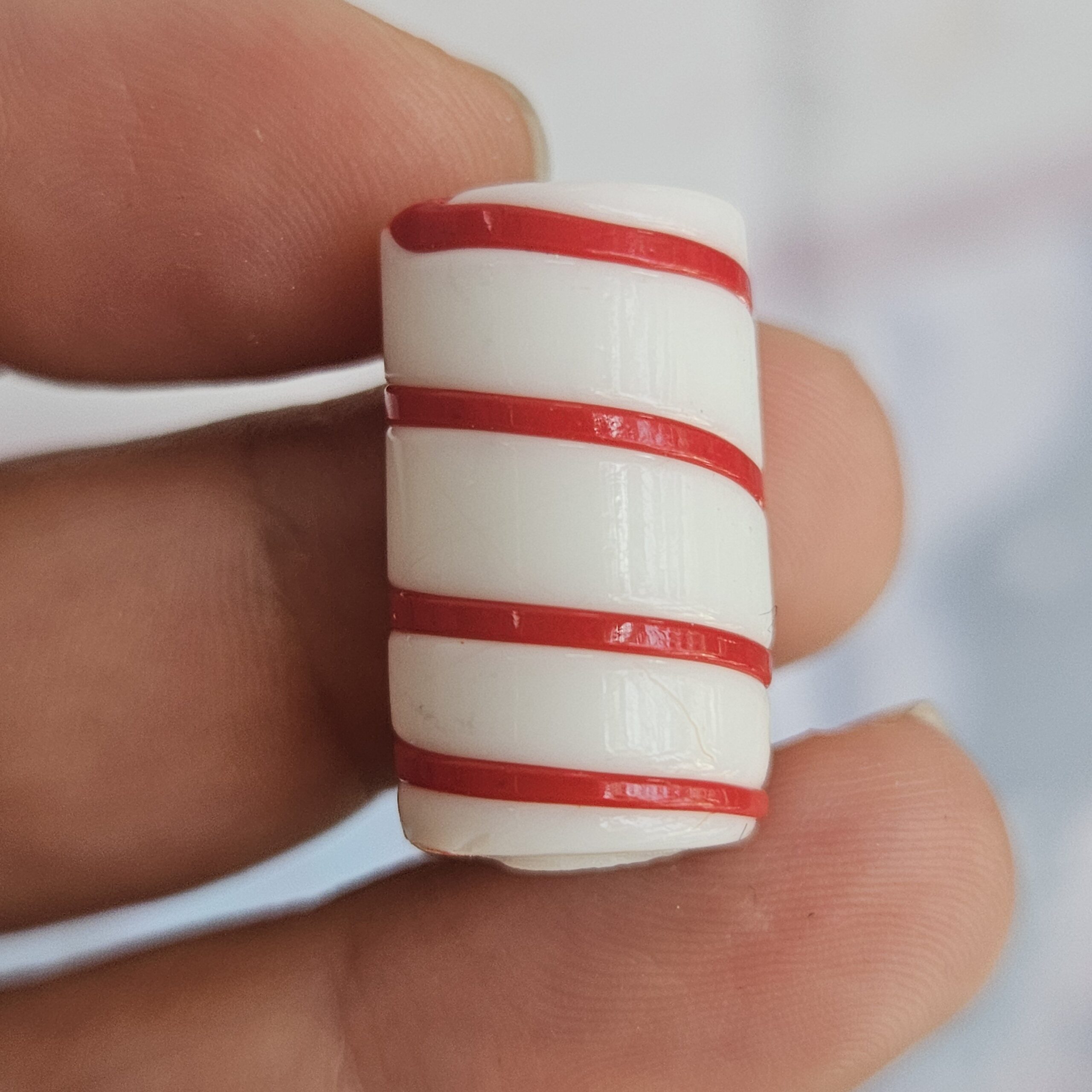 Firma riscada branco vermelho 2cm - Image 2