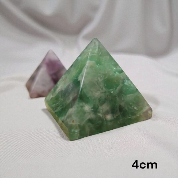 Pirâmide de Fluorite – 4cm