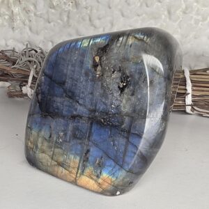 Labradorite 350g