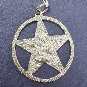 Pingente Pentagrama com São Jorge em Aço – Proteção e Força