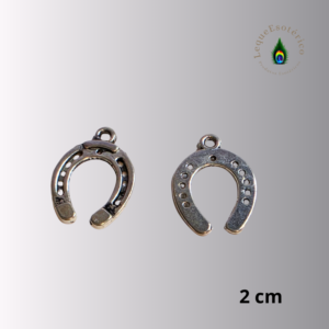 Pendente Ferradura Prateada – 2 cm | Sorte e Proteção