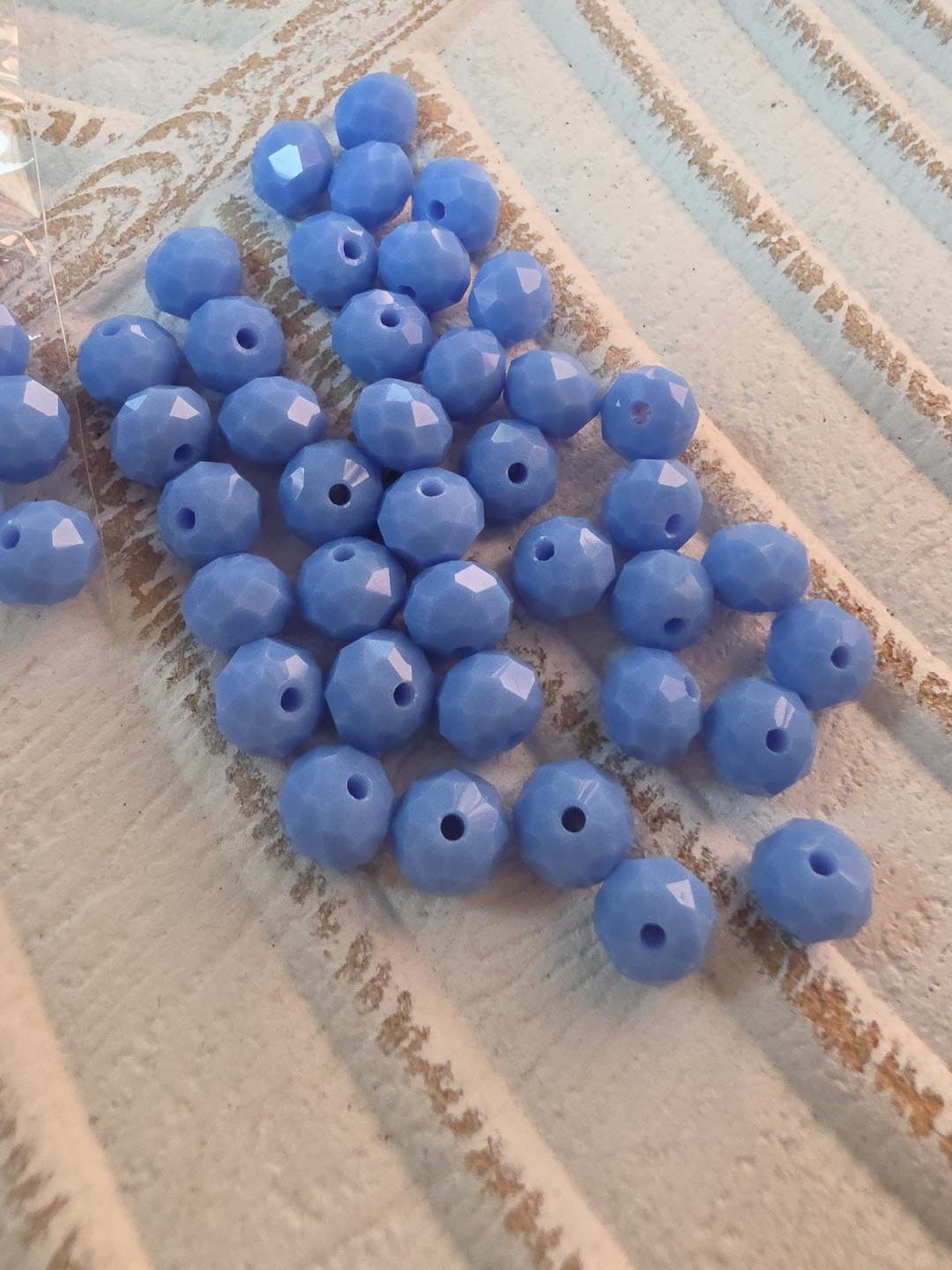 Contas Redondas Facetadas Azul Claro Opacas – 30 g