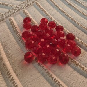 Contas Redondas Facetadas Vermelhas Transparentes – 30 g