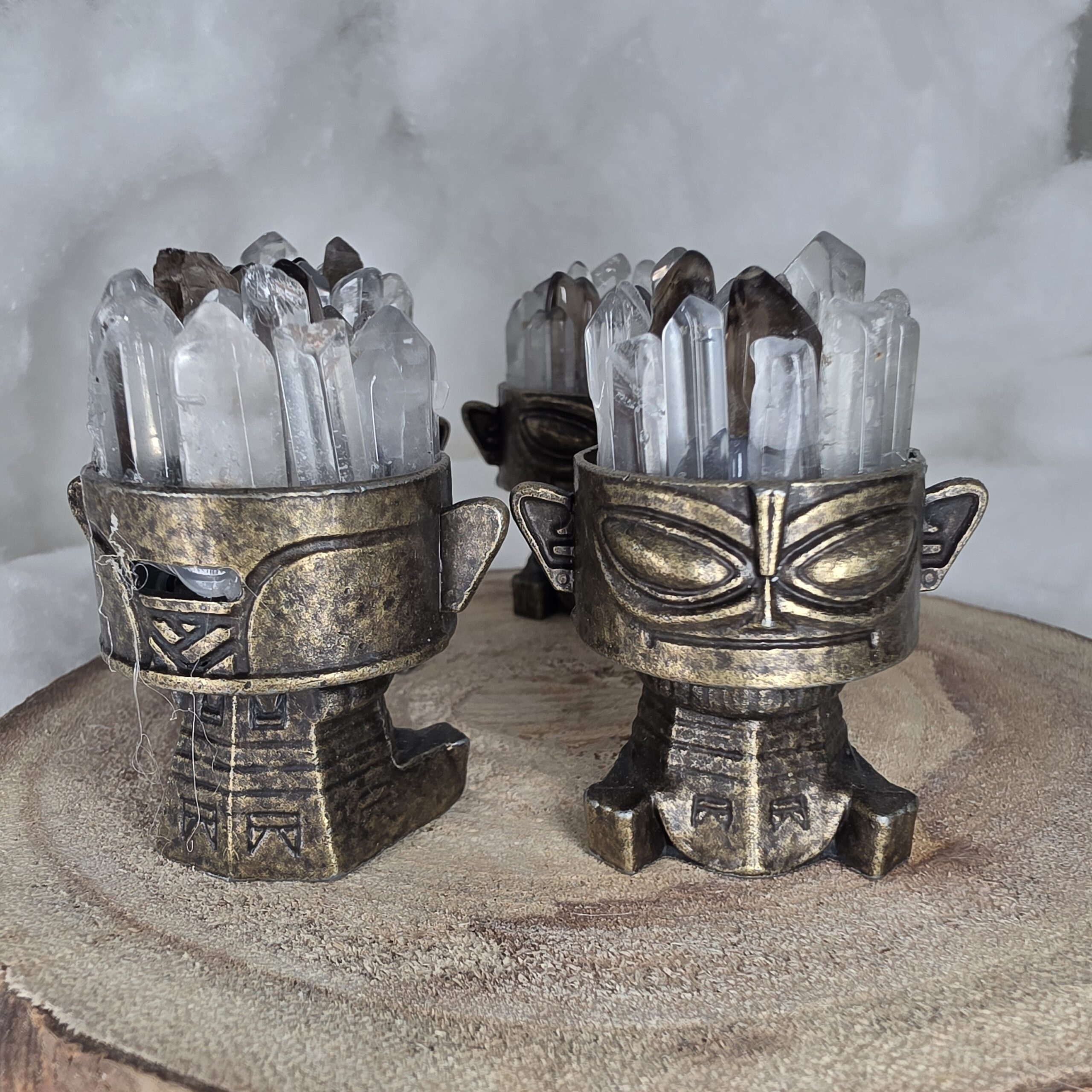Totem Tribal com Pontas de Quartzo – Decoração Energética - Image 3