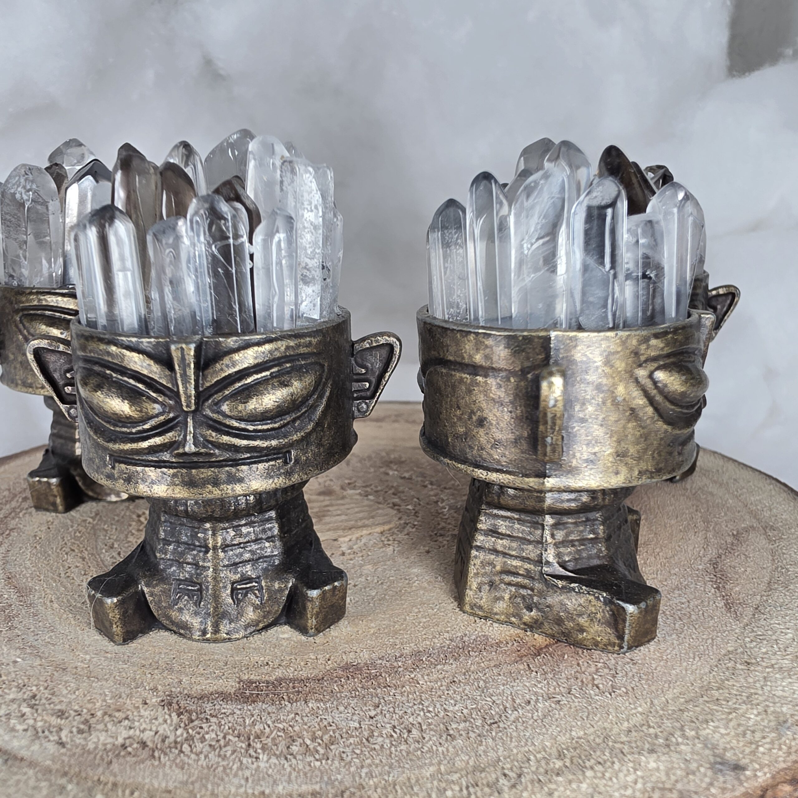 Totem Tribal com Pontas de Quartzo – Decoração Energética - Image 4